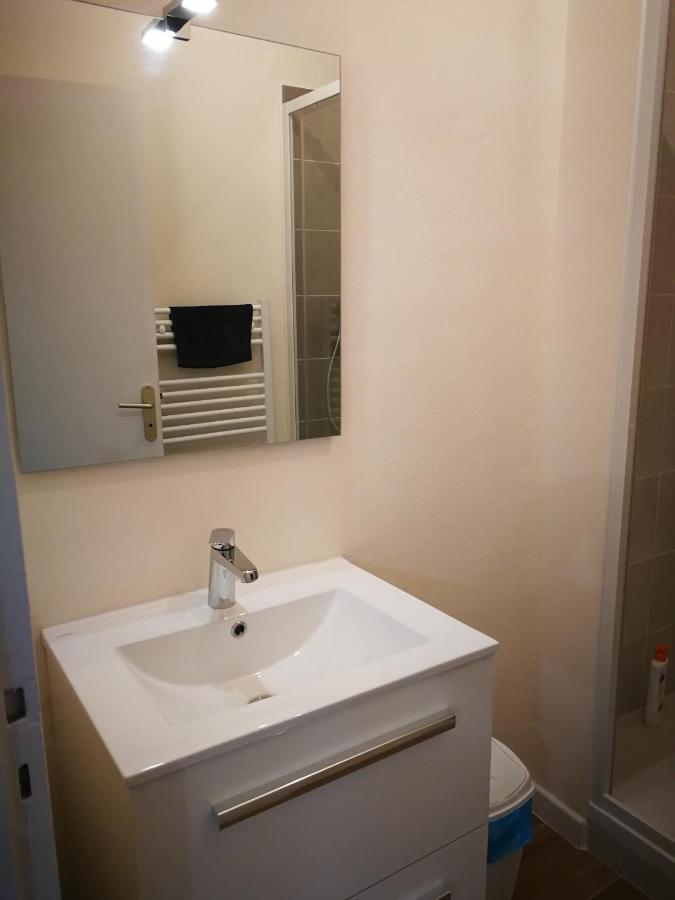 Appartement T4 Lumineux Avec Balcon - 3Eme Etage Sans Ascenseur Tarbes Exterior foto